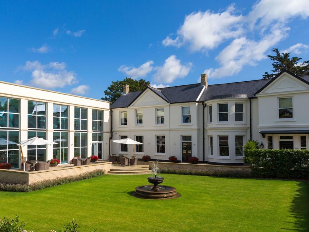 Bedford Lodge Hotel & Spa photo 3
