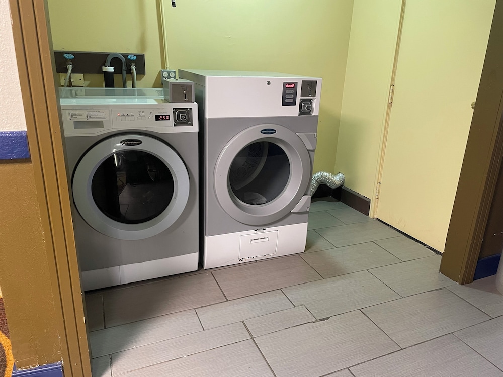 Quality Inn Conference Center Logansport