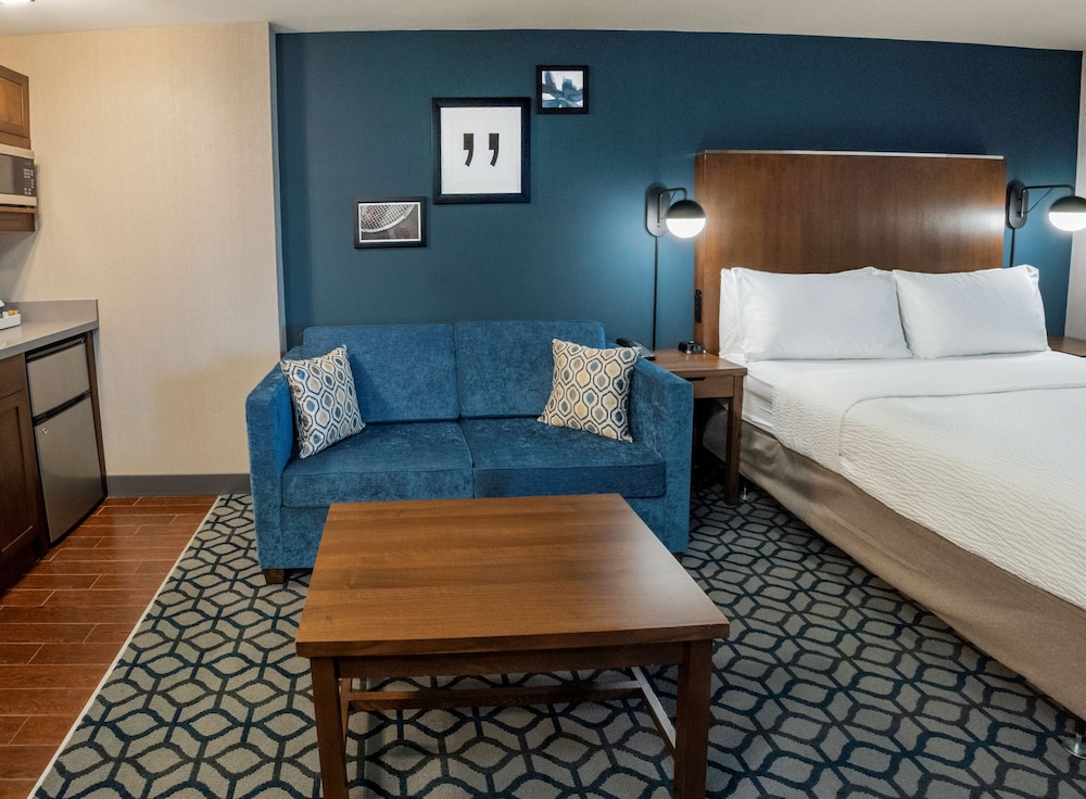 Crowne Plaza Niagara Falls NY Riverside by IHG