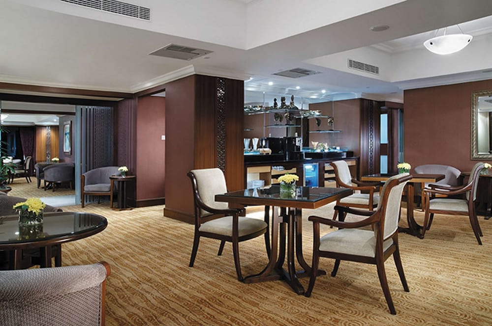 Shangri-La Surabaya photo 3
