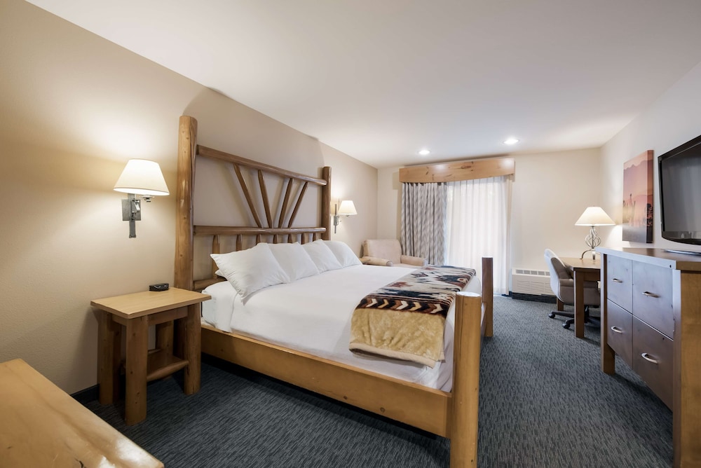 Best Western Plus Kentwood Lodge