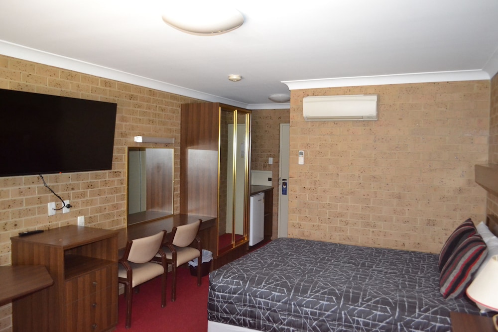Tamworth Motor Inn & Cabins photo 3