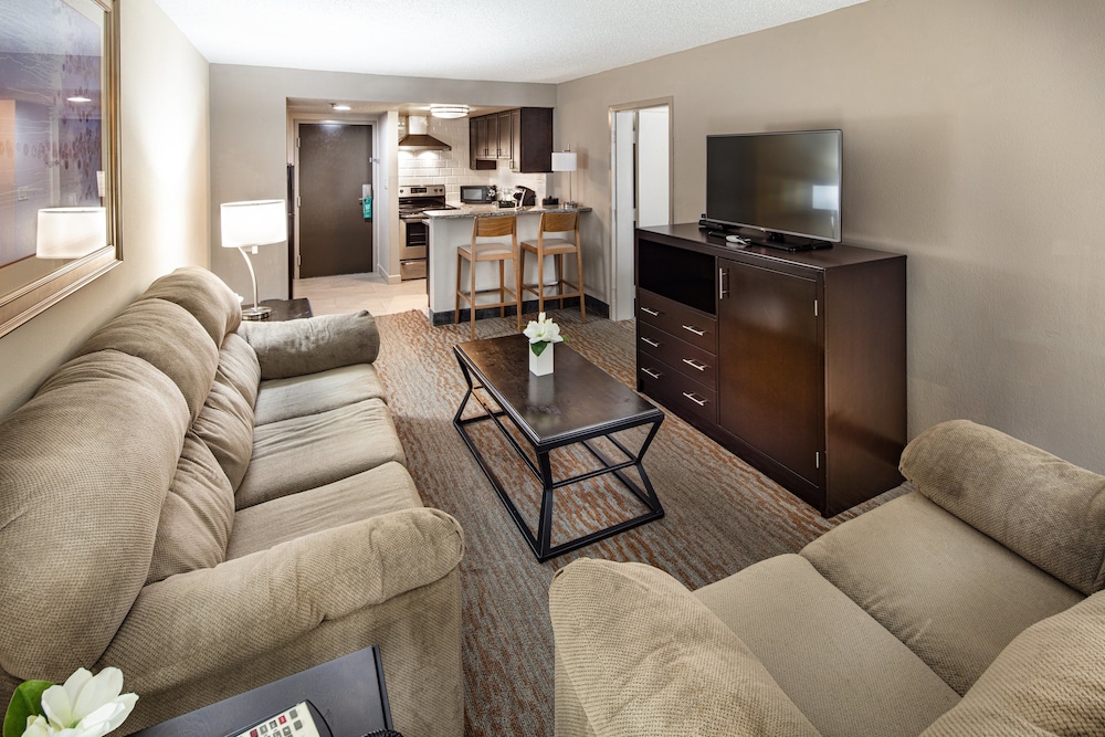 Holiday Inn Atlanta-Northlake by IHG