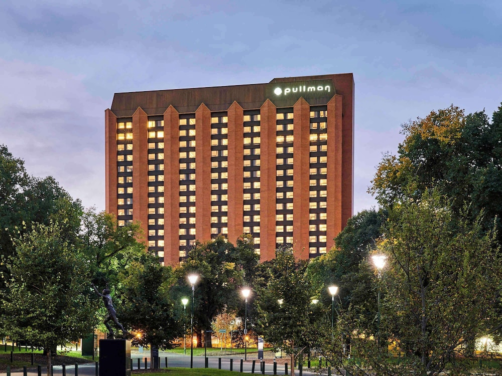 Pullman Melbourne On The Park