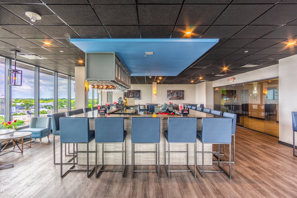 Holiday Inn Miami - International Airport by IHG