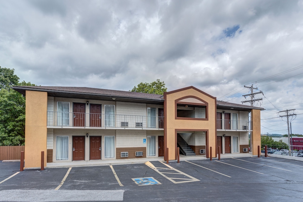 Quality Inn West