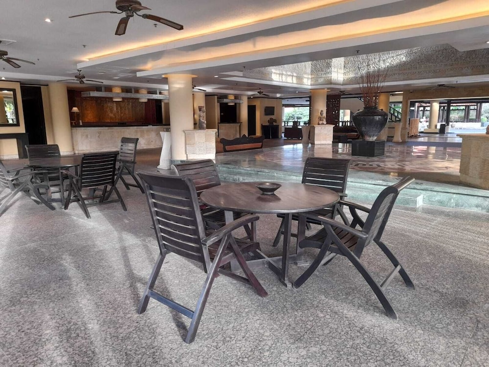 The Royal Beach Seminyak Bali MGallery by Sofitel