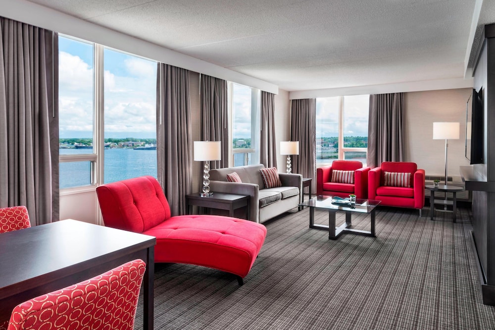 Delta Hotels by Marriott Sault Ste. Marie Waterfront photo 3