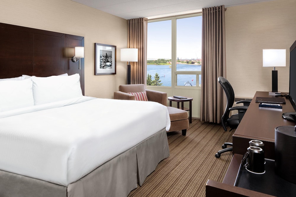 Delta Hotels by Marriott Sault Ste. Marie Waterfront photo 4