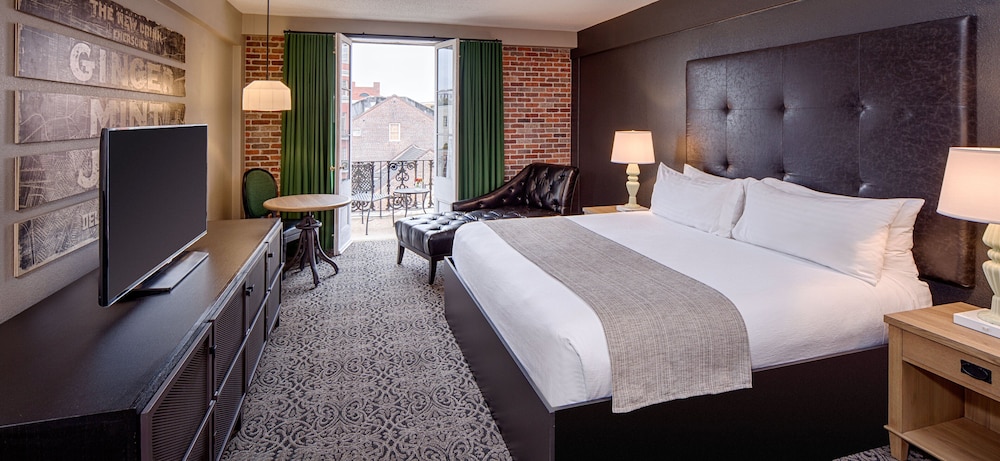 Holiday Inn FRENCH QUARTER-CHATEAU LEMOYNE by IHG photo 4