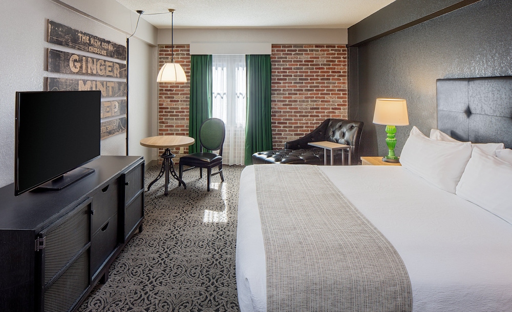 Holiday Inn FRENCH QUARTER-CHATEAU LEMOYNE by IHG