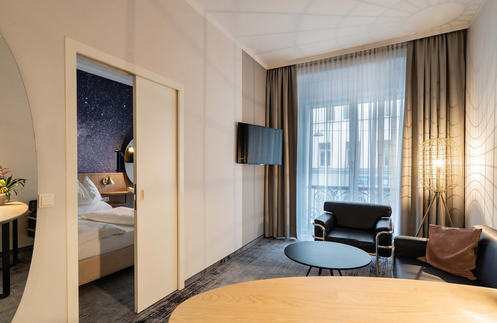 Starlight Suiten Hotel photo 3