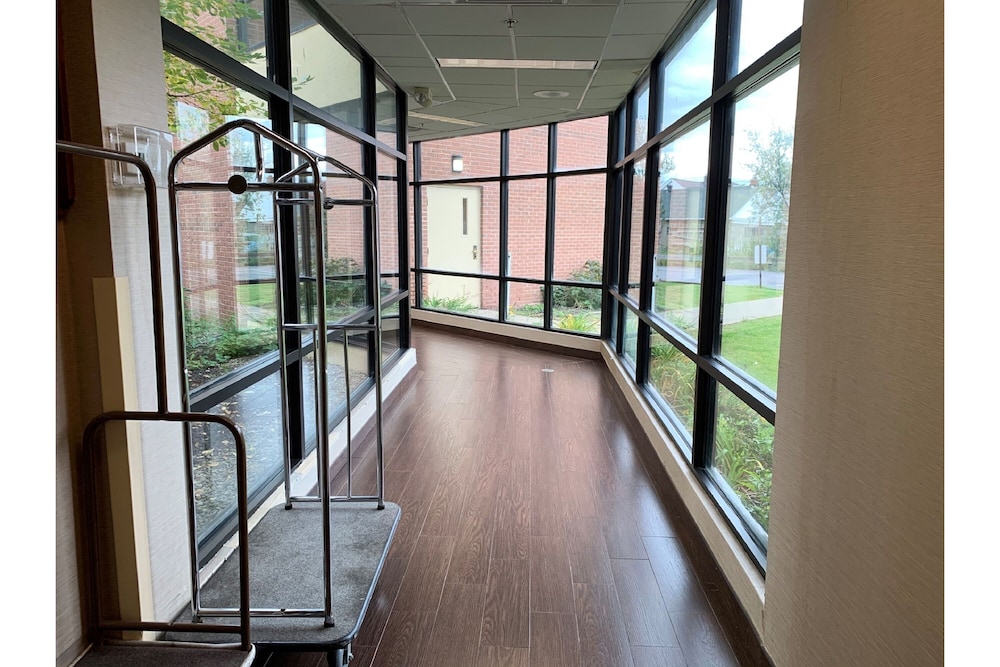 Extended Stay America Suites - Buffalo - Airport