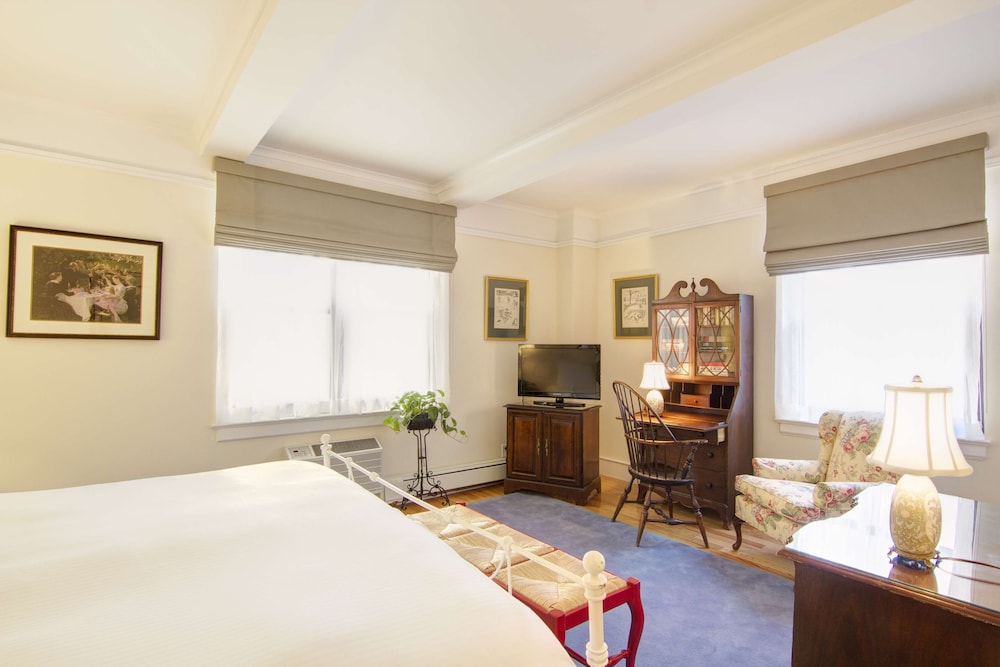 The Roger Smith Hotel photo 4