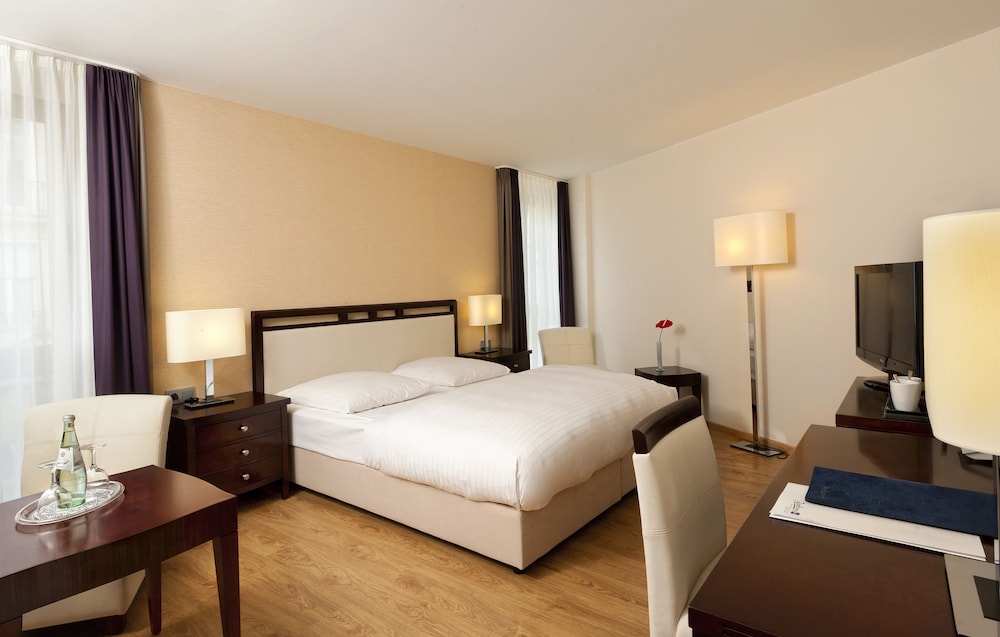 Radisson Blu Badischer Hof Hotel photo 4