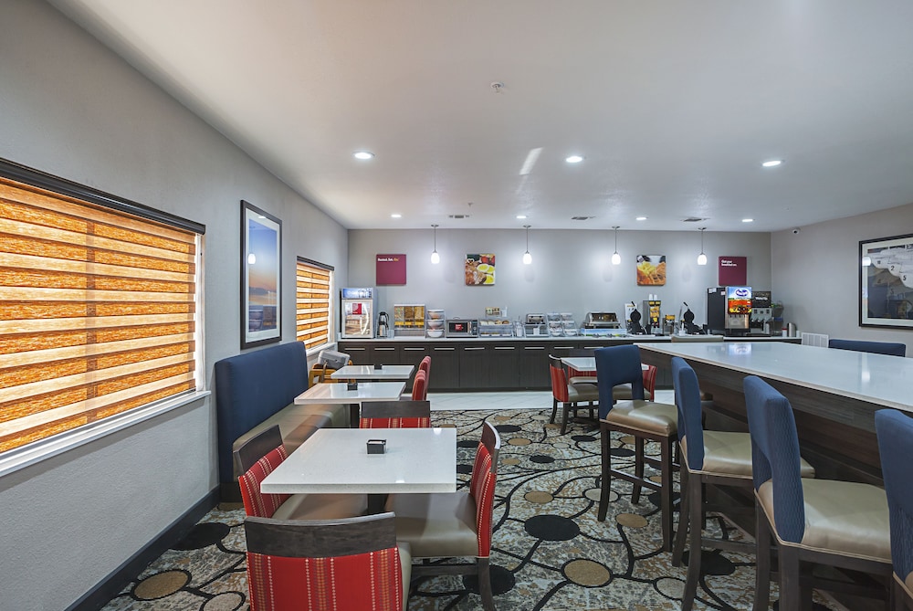 Comfort Suites Lewisville