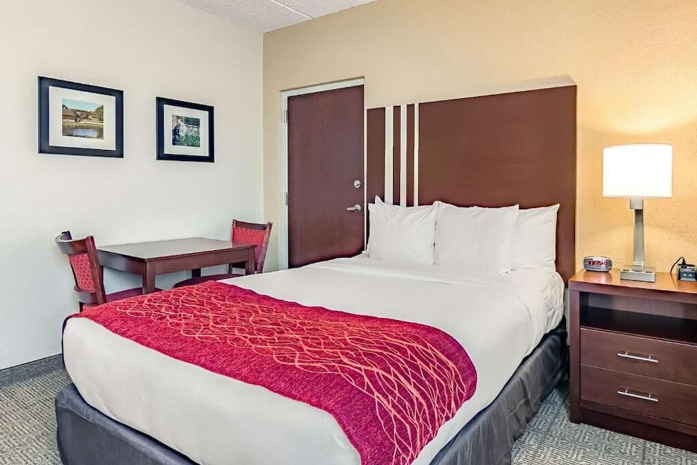 Fairfield by Marriott Inn & Suites Madison South