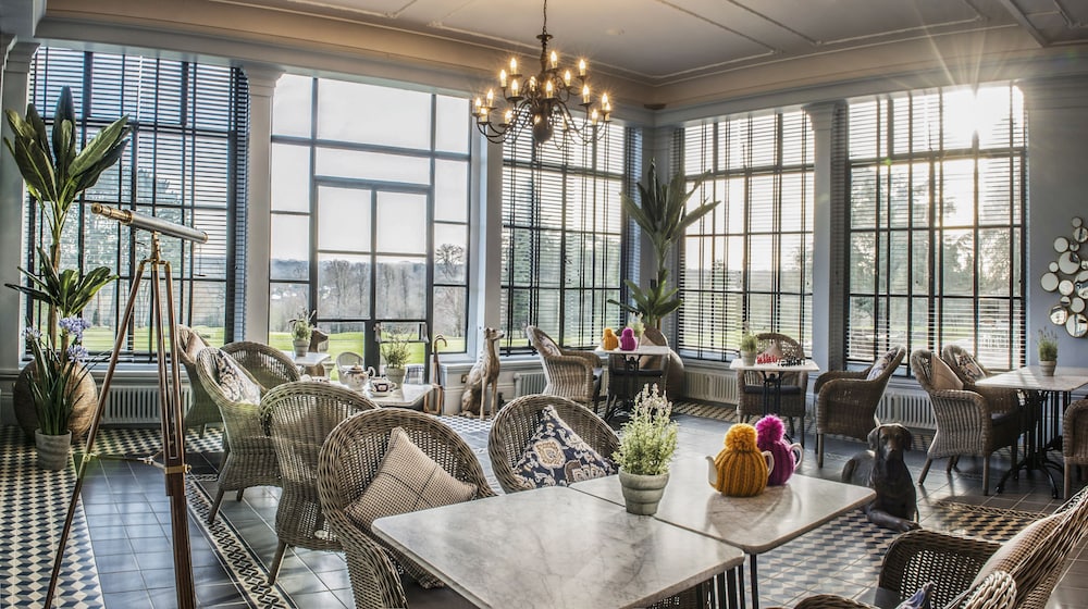 De Vere Selsdon Estate