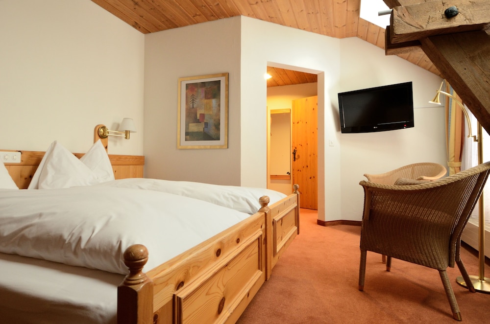 Sunstar Alpine Hotel Flims photo 3