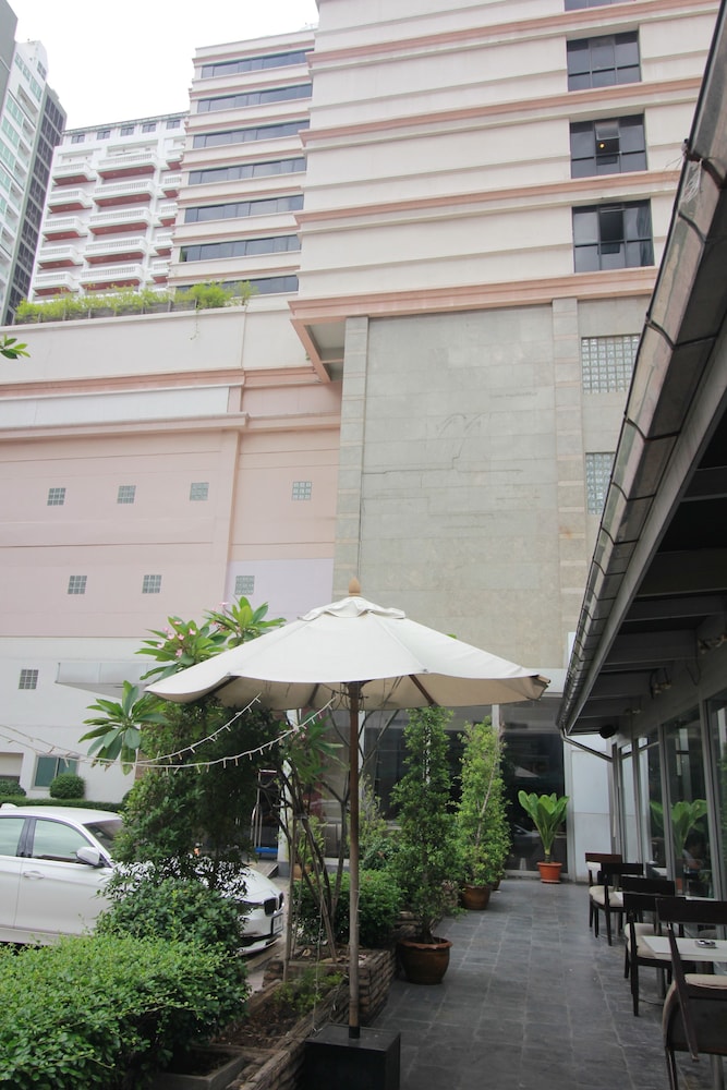 Marvel Hotel Bangkok photo 2