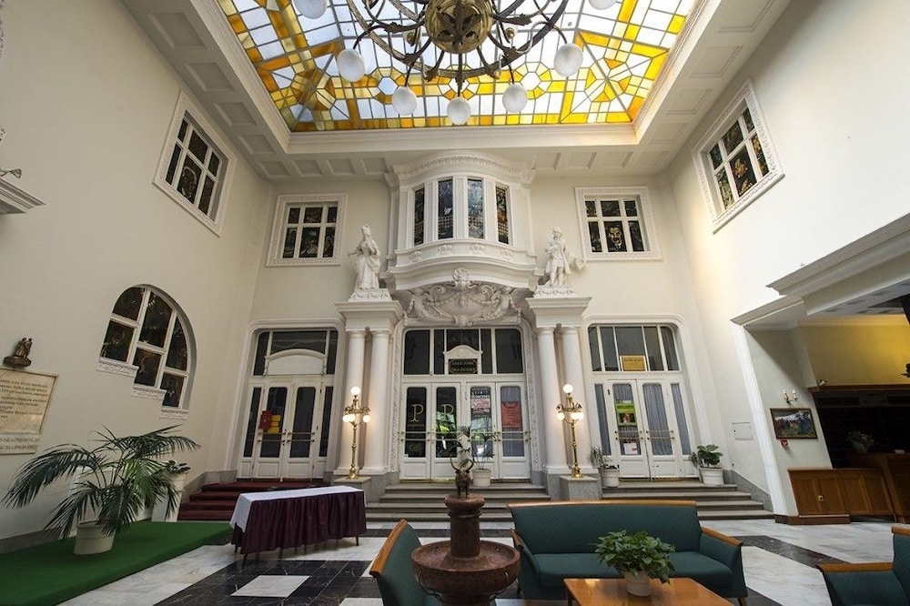 Grand Hotel Aranybika photo 3