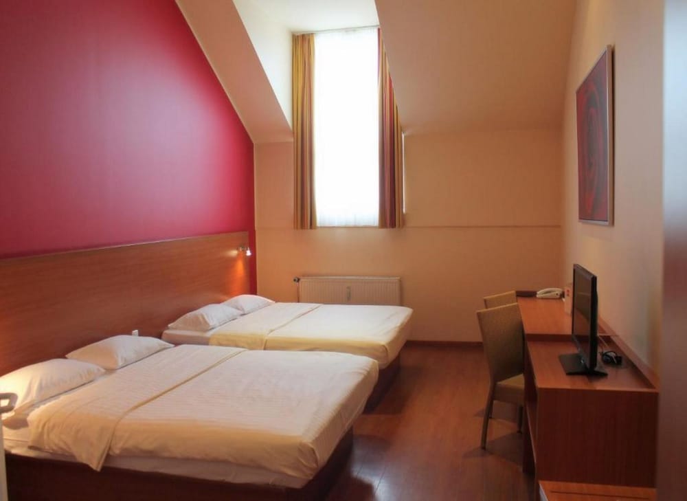 Star Inn Hotel Regensburg Zentrum by Comfort