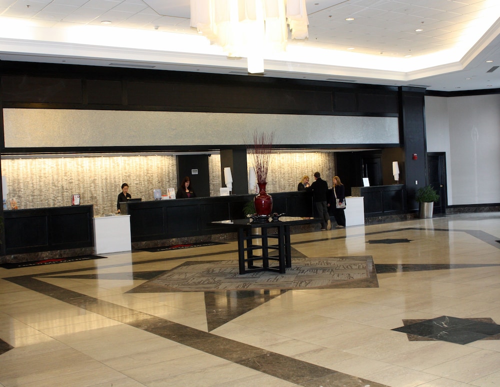 Ramada by Wyndham Buffalo Downtown
