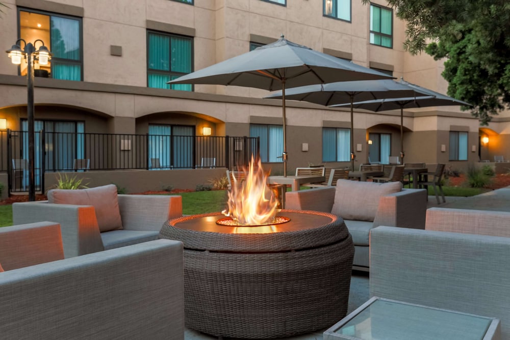 DoubleTree Suites by Hilton Sacramento Rancho Cordova photo 2