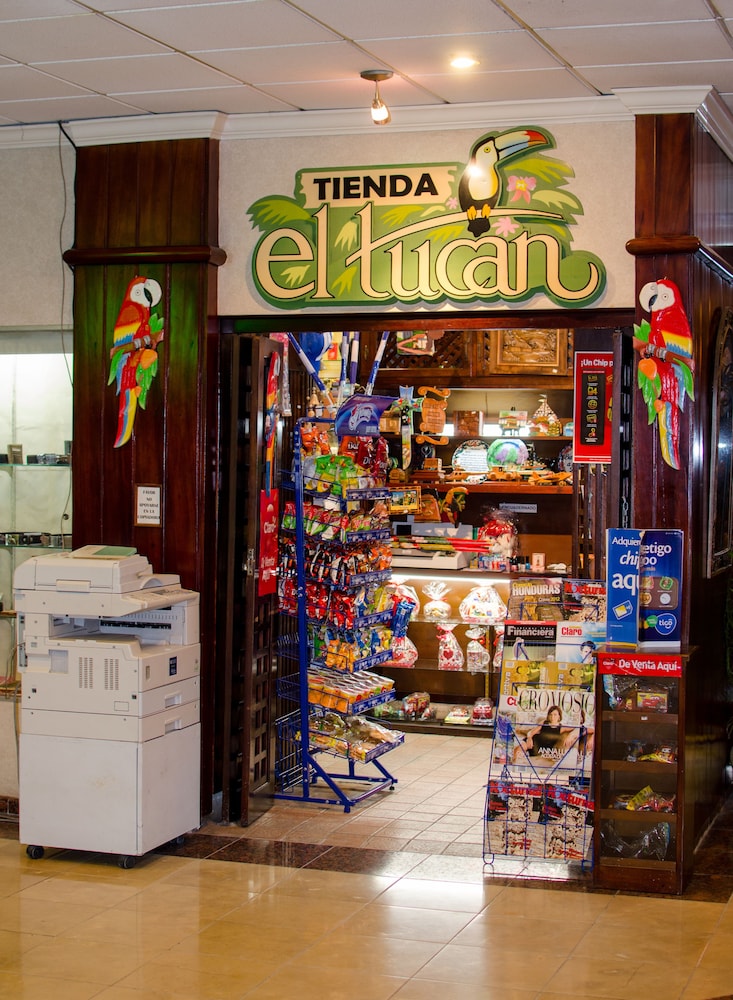 Gran Hotel Sula photo 4