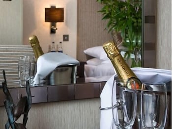 Malin Court Hotel And Restaurant