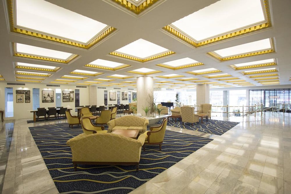 Tawana Bangkok Hotel
