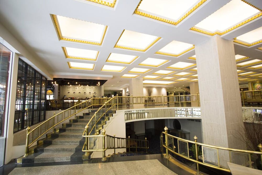 voco Bangkok Surawong by IHG photo 2