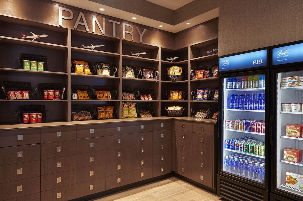 Quality Hotel & Suites Toronto Airport East photo 3
